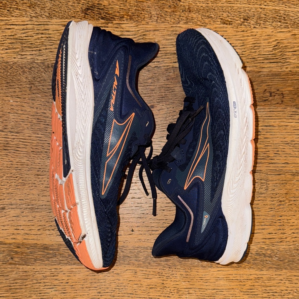 Altra women’s Dark Blue and Orange Athletic running Shoes size 8.5 - Picture 5 of 11